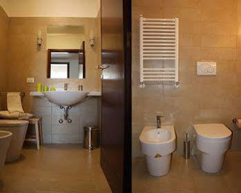 San Pietro Suites Рим Екстер'єр фото